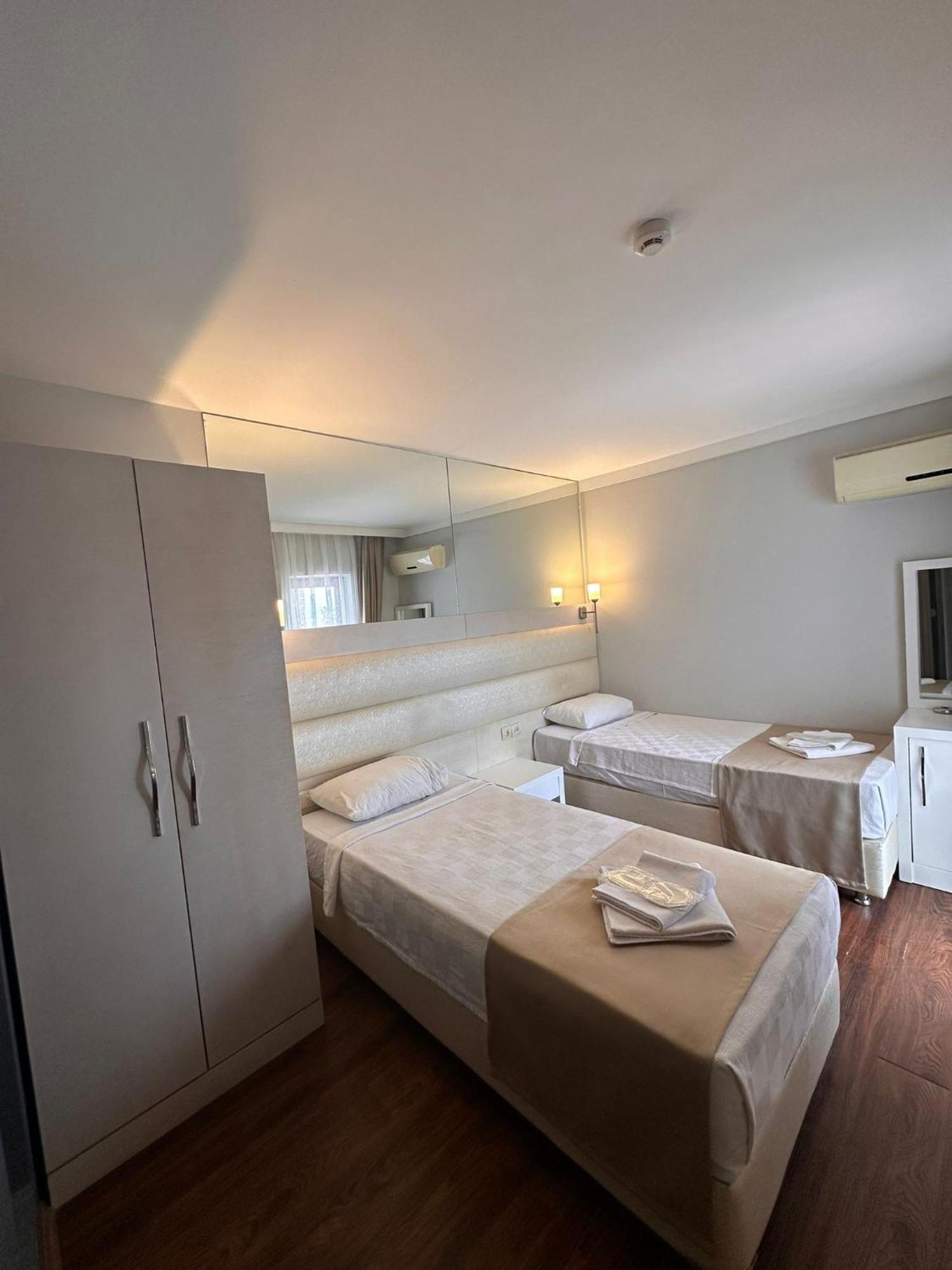 Hotel Gold Butik *